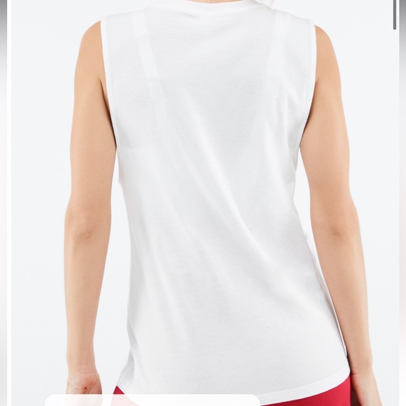 100% Cotton NWT Muscle Tank - Picture 2 of 3